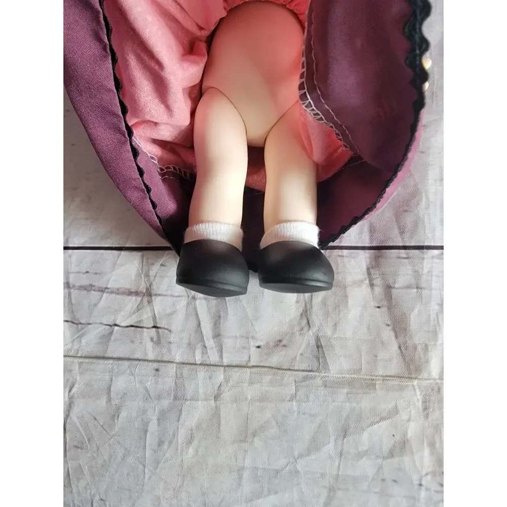 Vintage Precious Moments Children of the World Collection American Doll READ